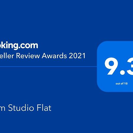 אראד Intim Studio Flat מראה חיצוני תמונה