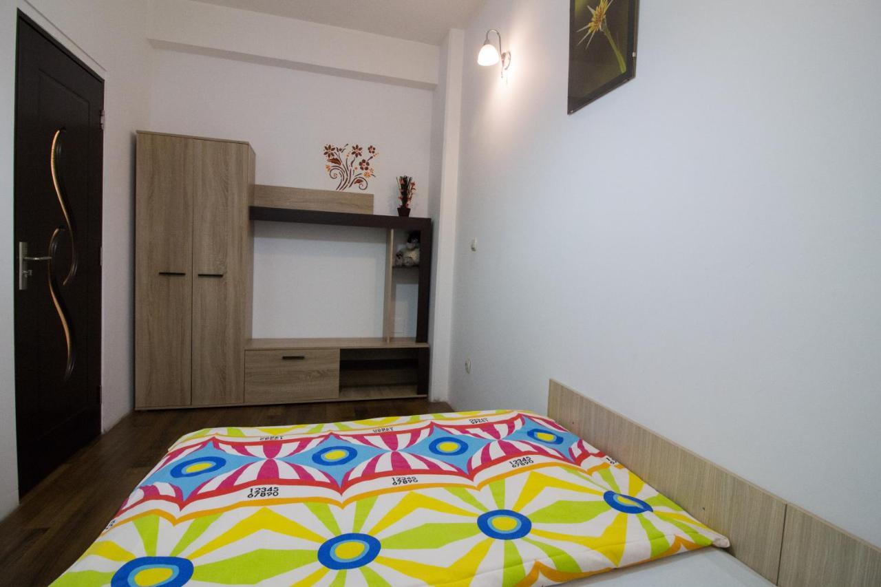 אראד Intim Studio Flat מראה חיצוני תמונה