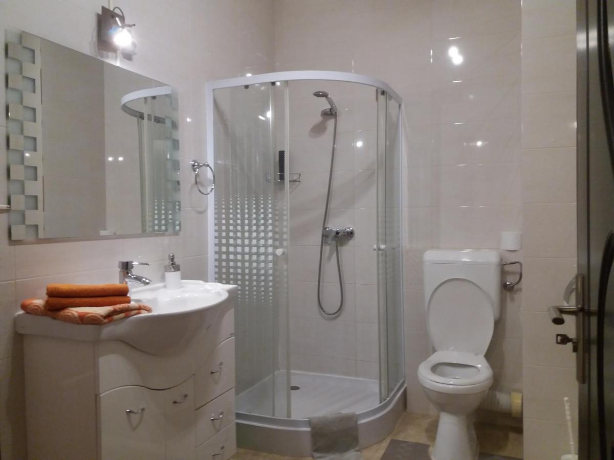 אראד Intim Studio Flat מראה חיצוני תמונה
